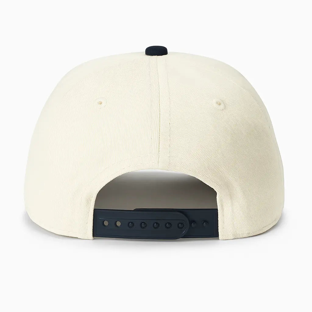 BASS PRO SHOPS DELUXE WHITE